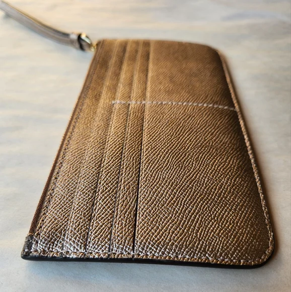Coach Zip Top Wallet In Signature Canvas - Picture 6 of 9